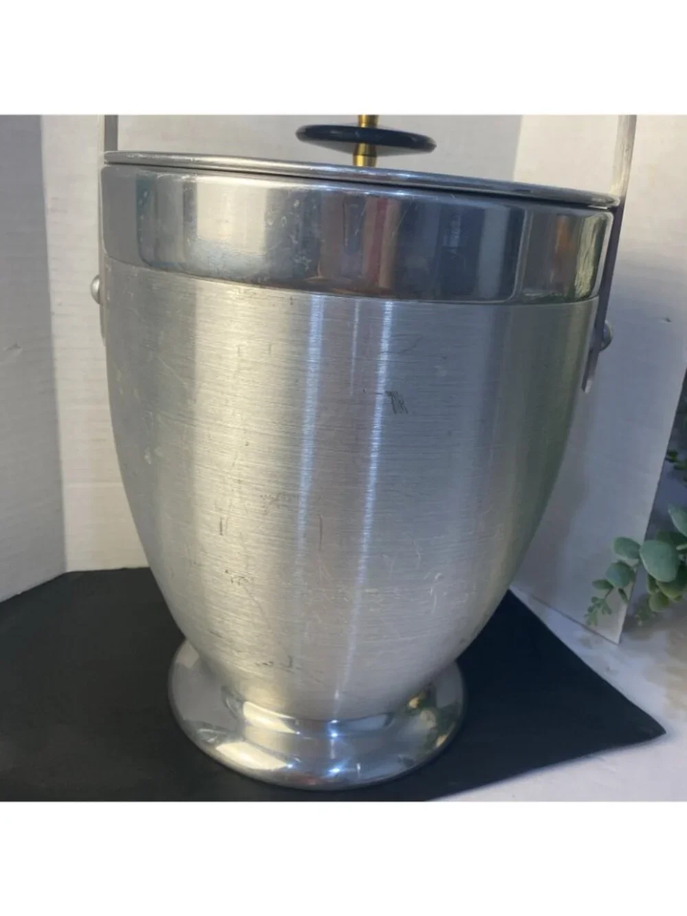 Kromex 1950’s Mid-century Aluminum Lidded Atomic Ice Bucket, 10” USA Barware
